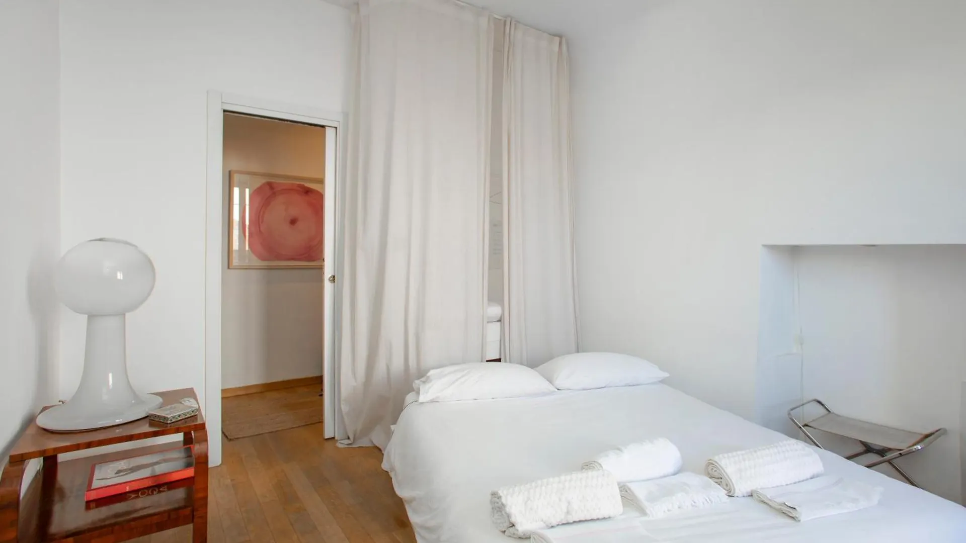 Apartment Attico Verde - Terrazza Privata Tra I Navigli Milan Italy